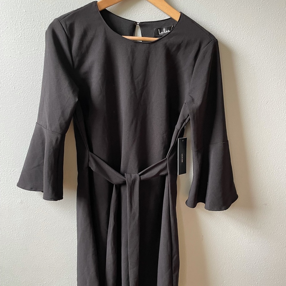 Lulus little black dress